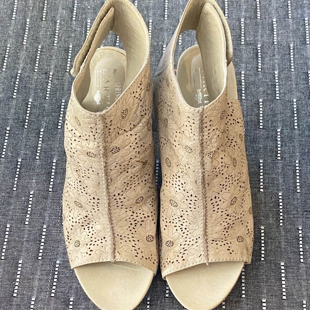 Chic Beige Laser-Cut Slingback Mules